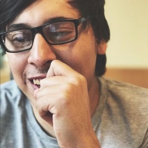 Meet your Posher, Toni